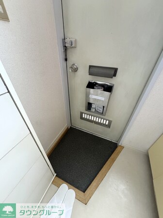 リヴレーヌ弐番館の物件内観写真